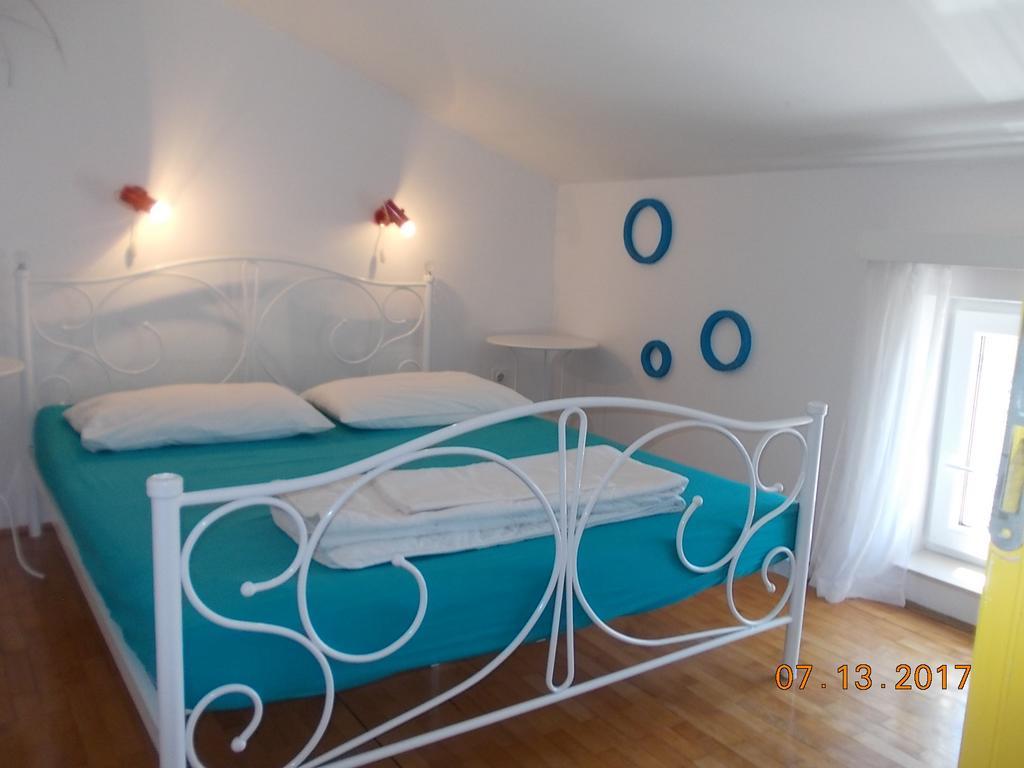 Apartments Blue Sea Мали-Лошинь Экстерьер фото